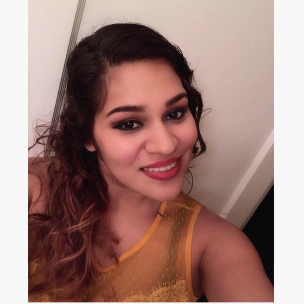 Meet your Posher, Liz